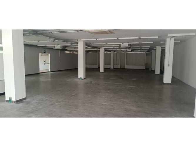 Bodega en arriendo en Salomia, Cali, 477 m² · foto 14 de 18