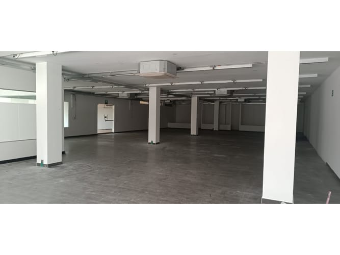 Bodega en arriendo en Salomia, Cali, 477 m² · foto 17 de 18
