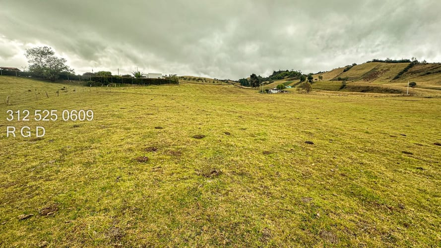 Finca en venta en Aposentos, Sopó · foto 9 de 13