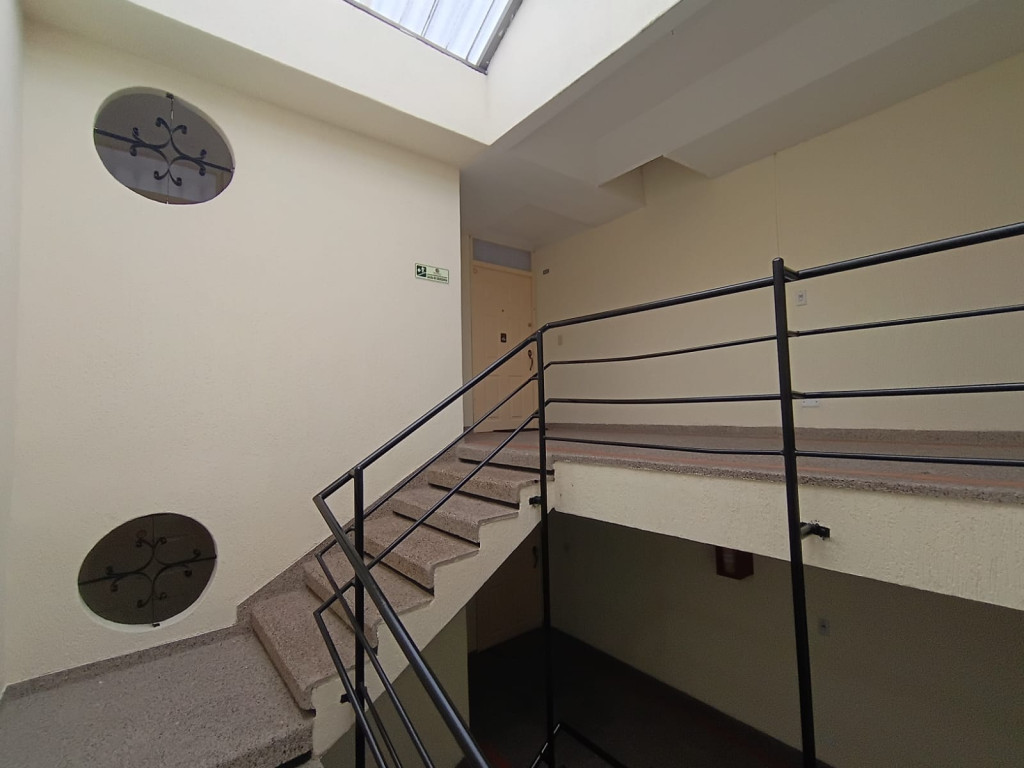 Apartamento en venta en Los Cerezos, Bogotá · foto 5 de 16