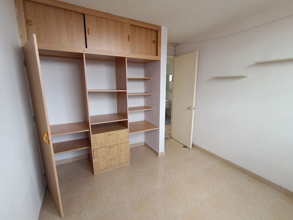 Apartamento en venta en Los Cerezos, Bogotá · foto 13 de 16