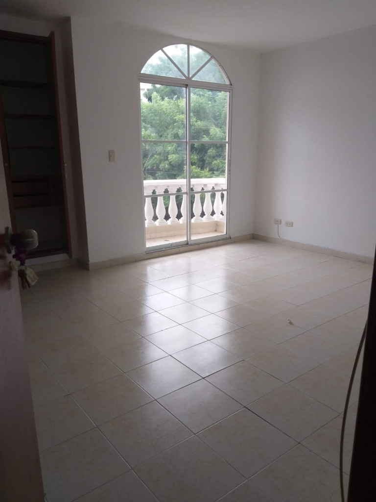 Apartamento en arriendo en La Campiña, Barranquilla · foto 4 de 15