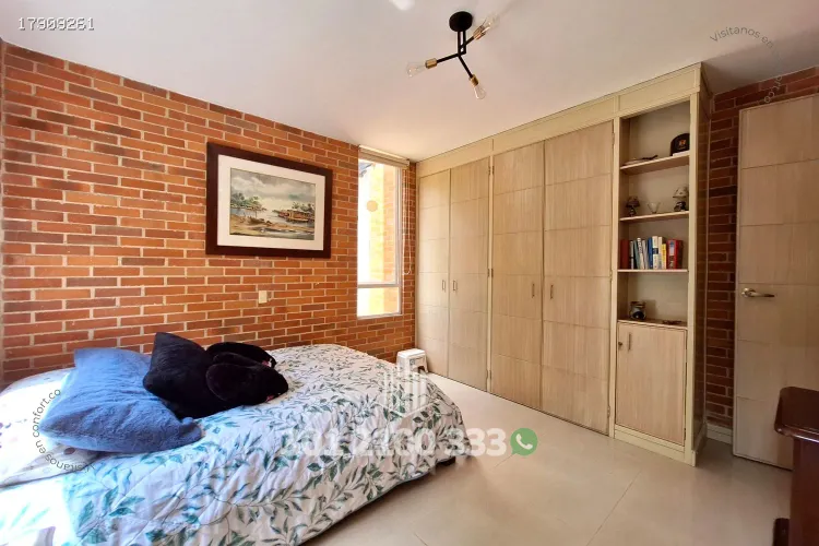 Casa de 5 alcobas en venta en Las Palmas, Medellín, 450 m² · foto 13 de 24