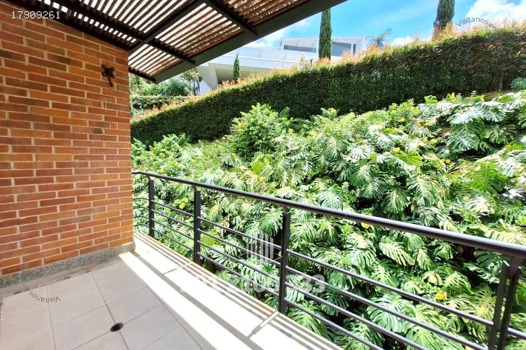 Casa de 5 alcobas en venta en Las Palmas, Medellín, 450 m² · foto 16 de 24