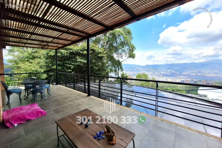 Casa de 5 alcobas en venta en Las Palmas, Medellín, 450 m² · foto 21 de 24