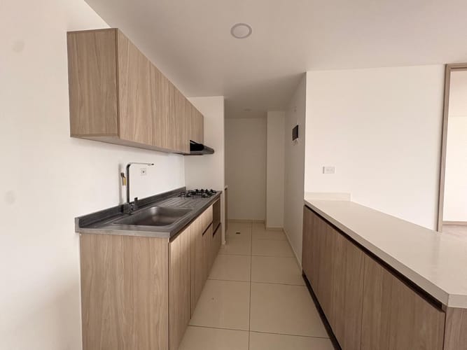 Apartamento de 2 alcobas en venta en La Doctora, Sabaneta, 65 m² · foto 6 de 14
