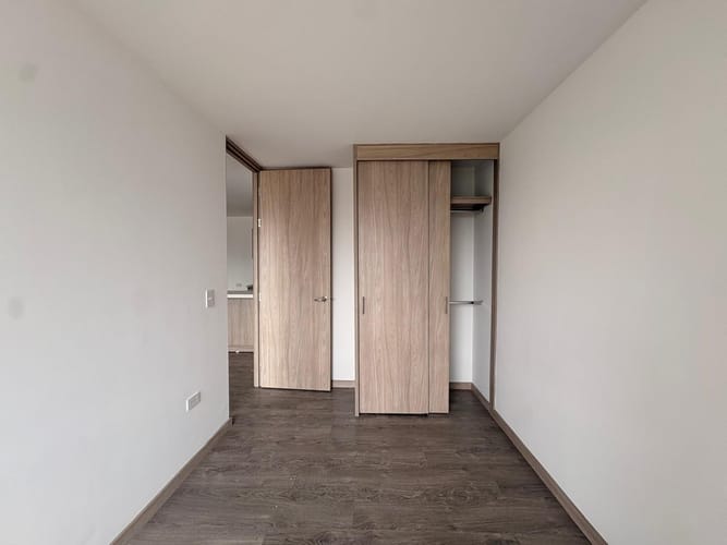 Apartamento de 2 alcobas en venta en La Doctora, Sabaneta, 65 m² · foto 10 de 14