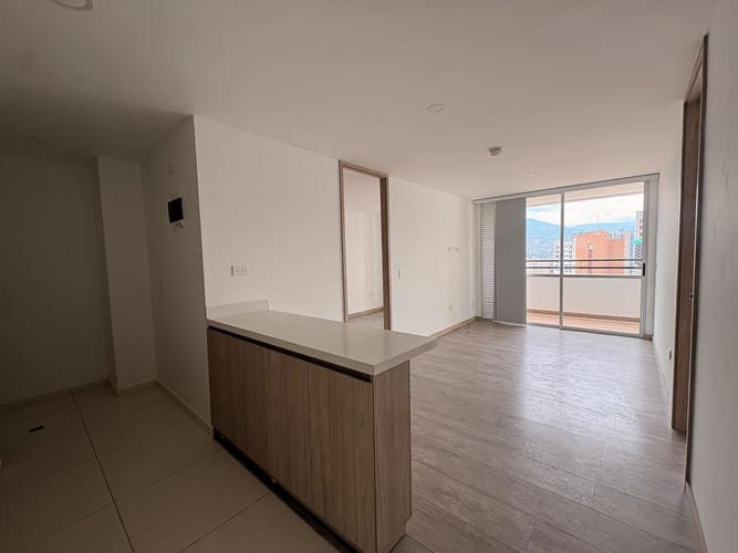 Apartamento de 2 alcobas en venta en La Doctora, Sabaneta, 65 m² · foto 4 de 14