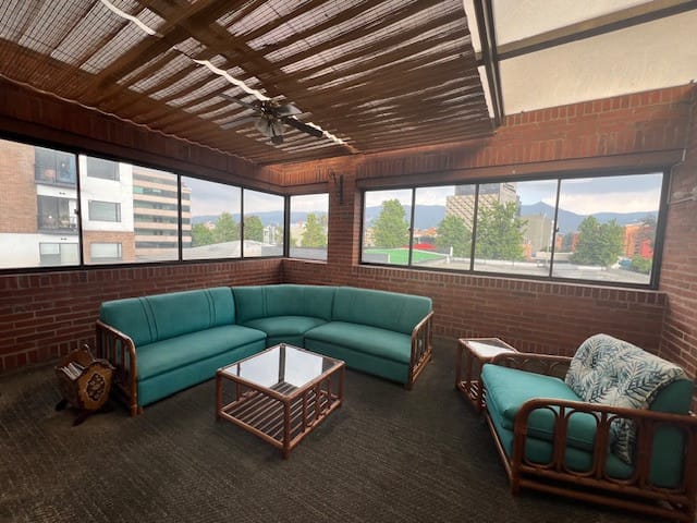 Apartamento de 3 alcobas en venta en Chico Norte, Bogotá, 223 m² · foto 5 de 24