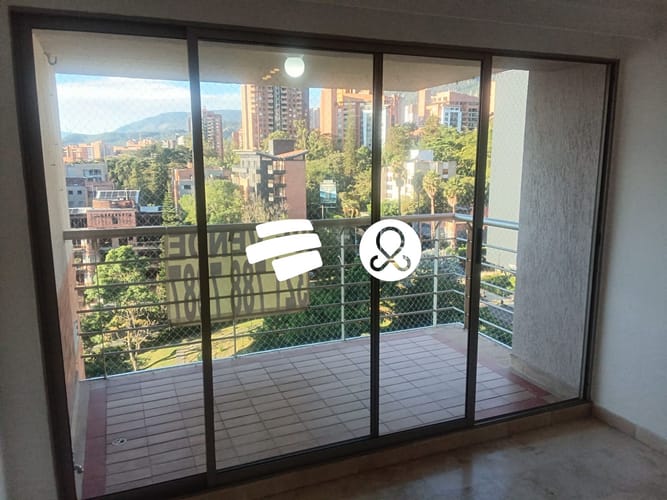 Apartamento de 2 alcobas en venta en Los Balsos, Medellín, 93 m² · foto 9 de 24