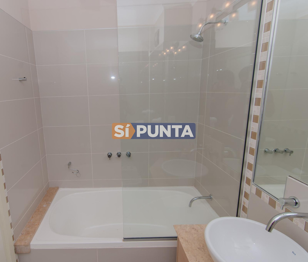 Apartamento en alquiler anual 3 dormitorios en Roosevelt · Foto 12