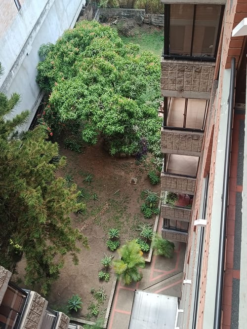 Apartamento de 3 alcobas en venta en Cabañas, Bello, 160 m² · foto 2 de 19
