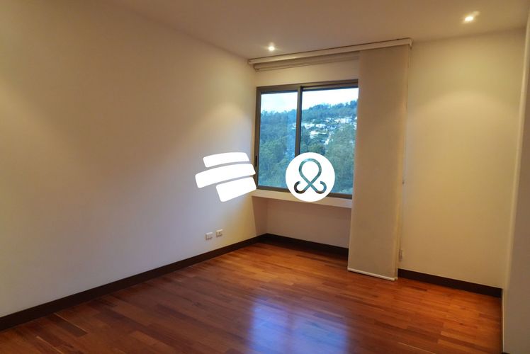 Apartamento de 4 alcobas en venta en Altos Del Poblado, Medellín, 229 m² · foto 10 de 24