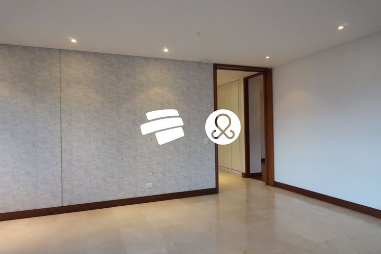 Apartamento de 4 alcobas en venta en Altos Del Poblado, Medellín, 229 m² · foto 13 de 24