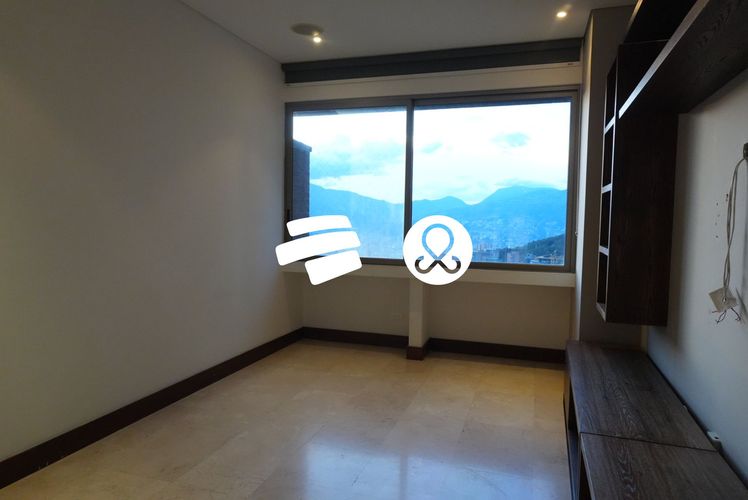 Apartamento de 4 alcobas en venta en Altos Del Poblado, Medellín, 229 m² · foto 17 de 24