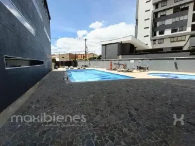 Apartamento de 3 alcobas en venta en Los Colegios, Rionegro, 81 m² · foto 2 de 17
