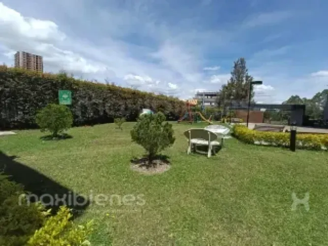 Apartamento de 3 alcobas en venta en Los Colegios, Rionegro, 81 m² · foto 11 de 17