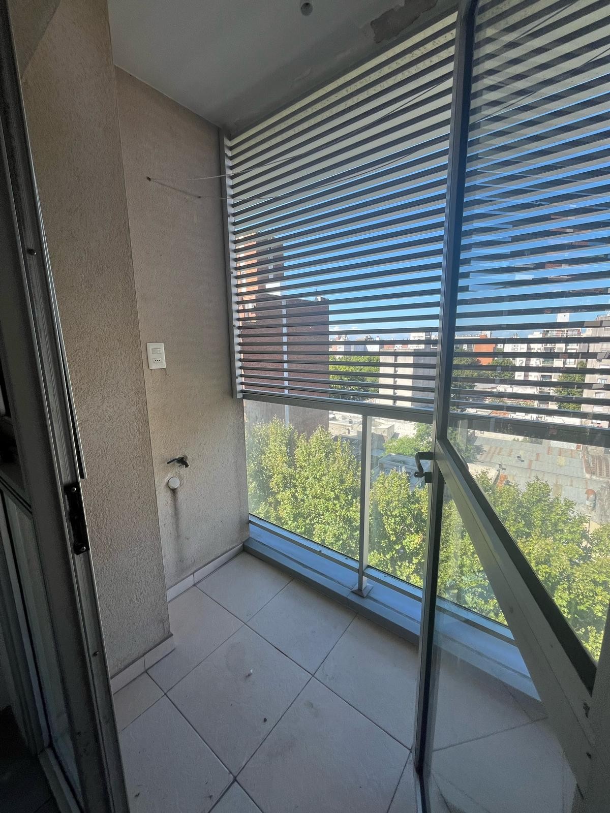Apartamento de 2 Dormitorios con Cocina Definida - INCLUYE COCHERA - Cordón · Foto 9