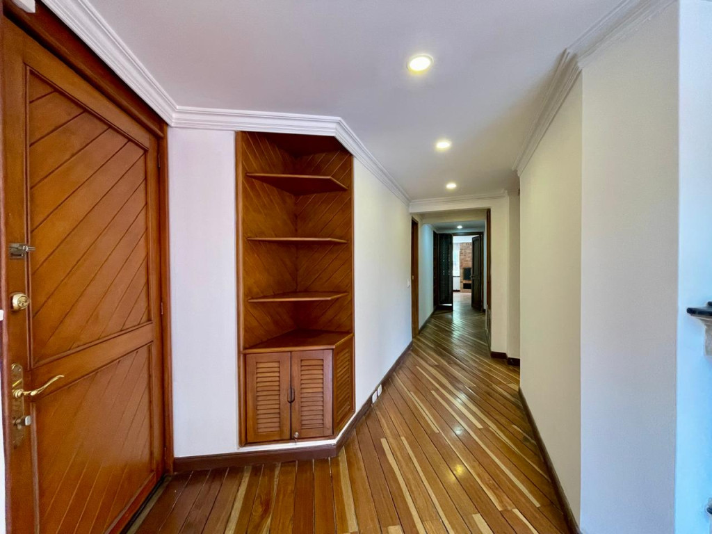 Apartamento en venta en Chicó Alto, Bogotá · foto 5 de 24