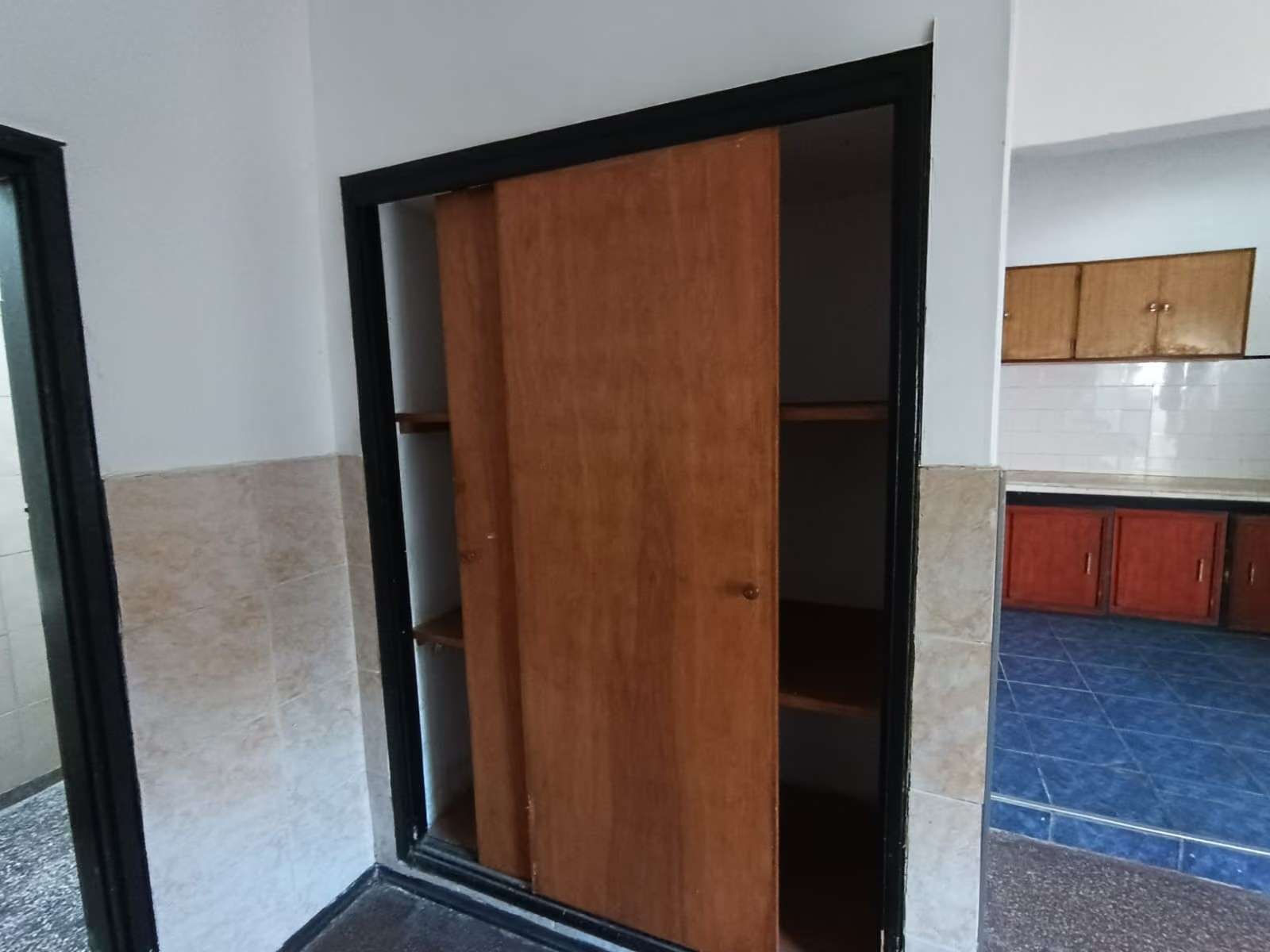 ALQUILER DE APARTAMENTO DE 2 DORMITORIOS, SIN GASTOS COMUNES, EN NUEVO PARIS · Foto 4