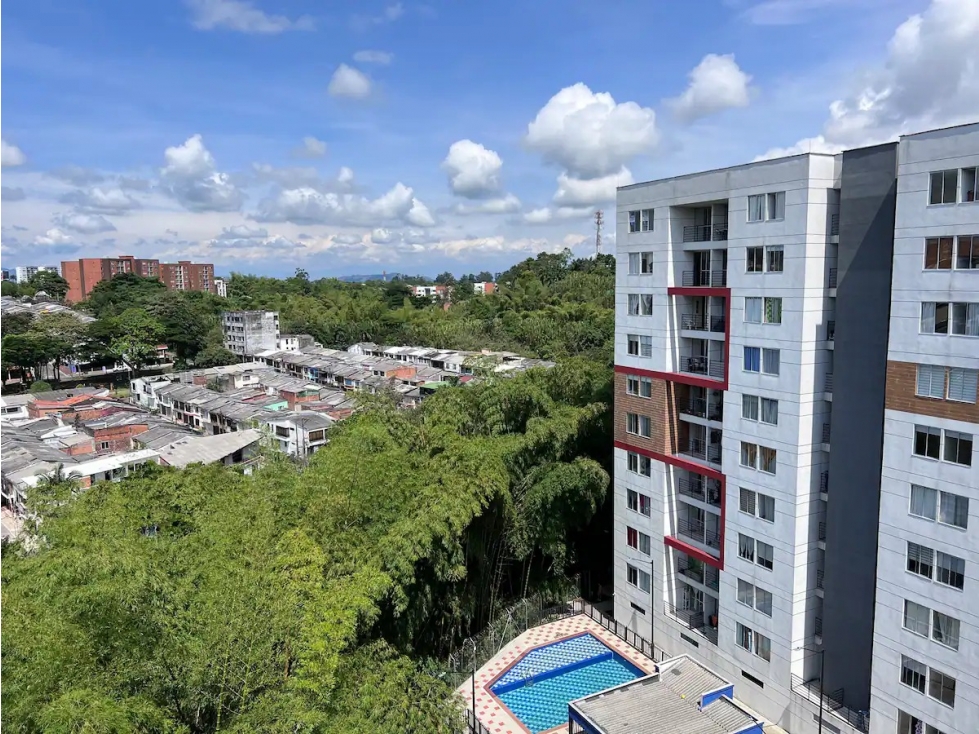 Apartamento en arriendo en Gamma, Pereira · foto 2 de 12