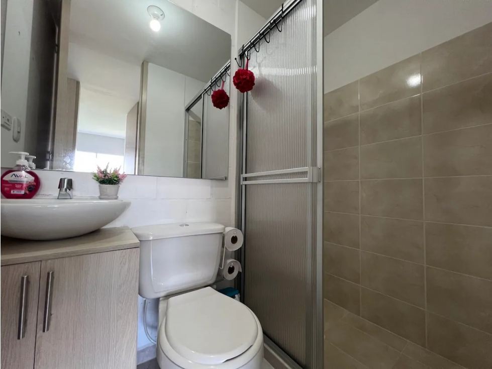 Apartamento en arriendo en Gamma, Pereira · foto 5 de 12