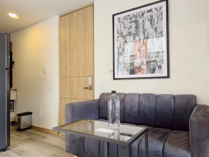 Apartaestudio en venta en Chico Norte, Bogotá, 28 m² · foto 8 de 12