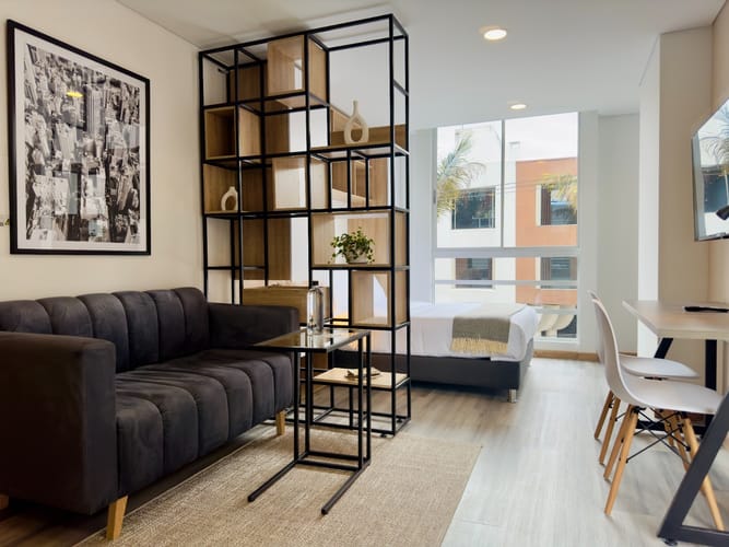 Apartaestudio en venta en Chico Norte, Bogotá, 28 m² · foto 3 de 12