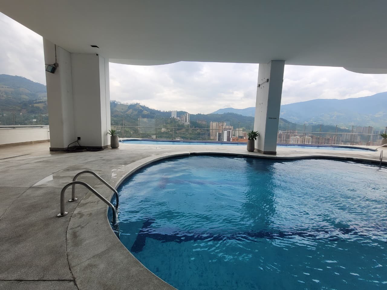 Apartamento en venta en Las Lomitas, Sabaneta · foto 2 de 24