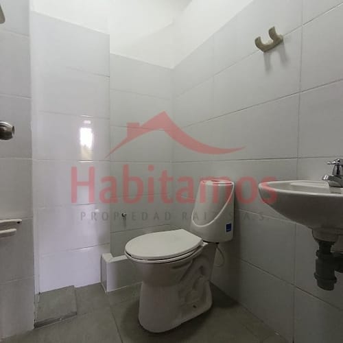 Local en arriendo en Suramericana, Medellín, 100 m² · foto 5 de 5