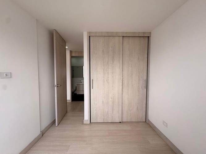 Apartamento de 2 alcobas en venta en Entreamigos, Sabaneta, 85 m² · foto 10 de 13