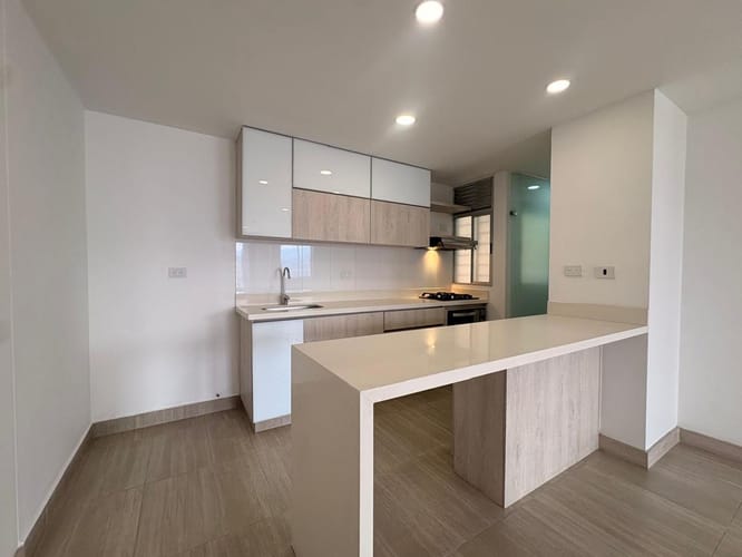 Apartamento de 2 alcobas en venta en Entreamigos, Sabaneta, 85 m² · foto 4 de 13