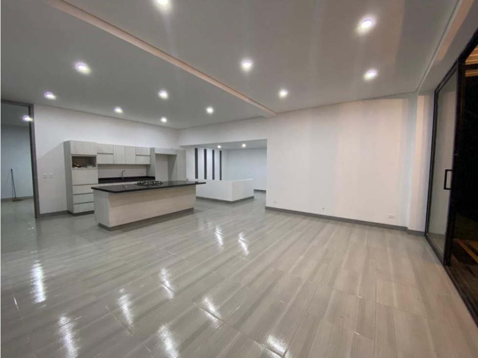 2BR House in Aeropuerto (220 m²) - 2