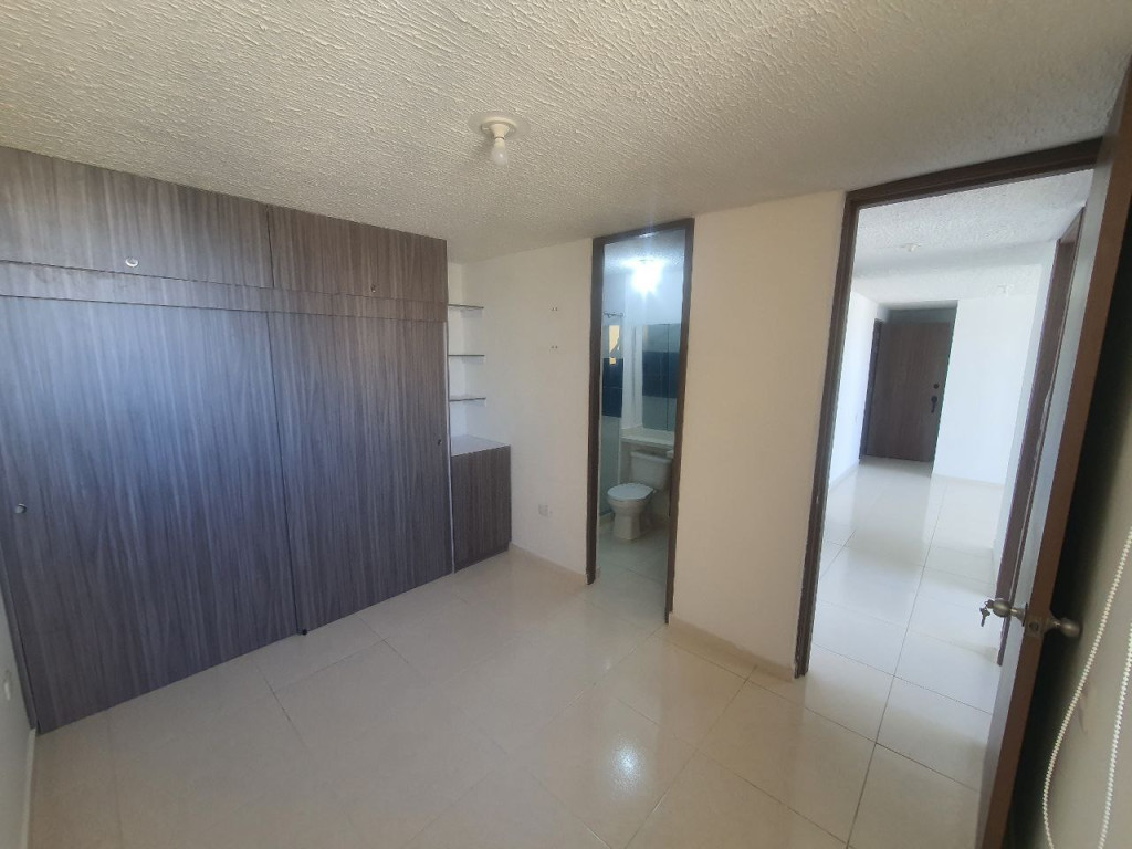 Apartamento en venta en Los Almendros, Barranquilla · foto 4 de 16