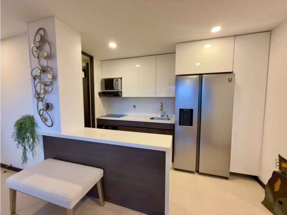 Apartamento en arriendo en Las Palmas, Medellín · foto 2 de 14