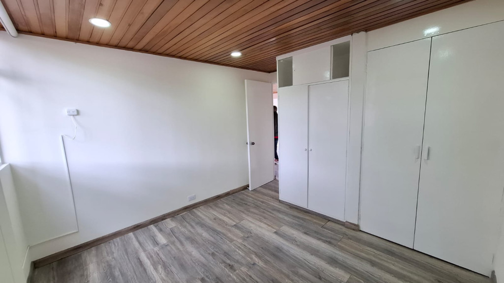 Apartamento en venta en Cedritos, Bogotá · foto 6 de 19