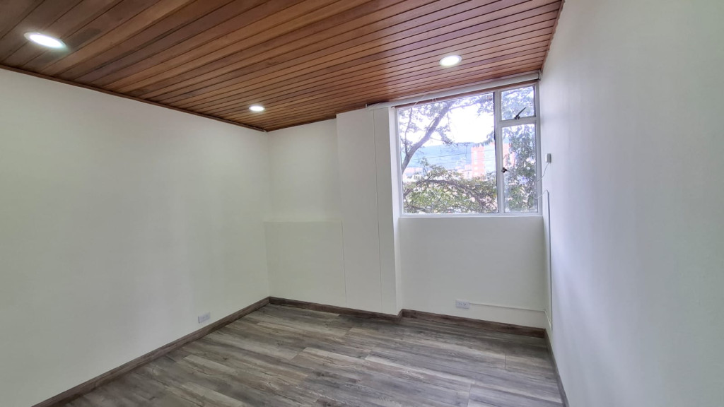 Apartamento en venta en Cedritos, Bogotá · foto 8 de 19