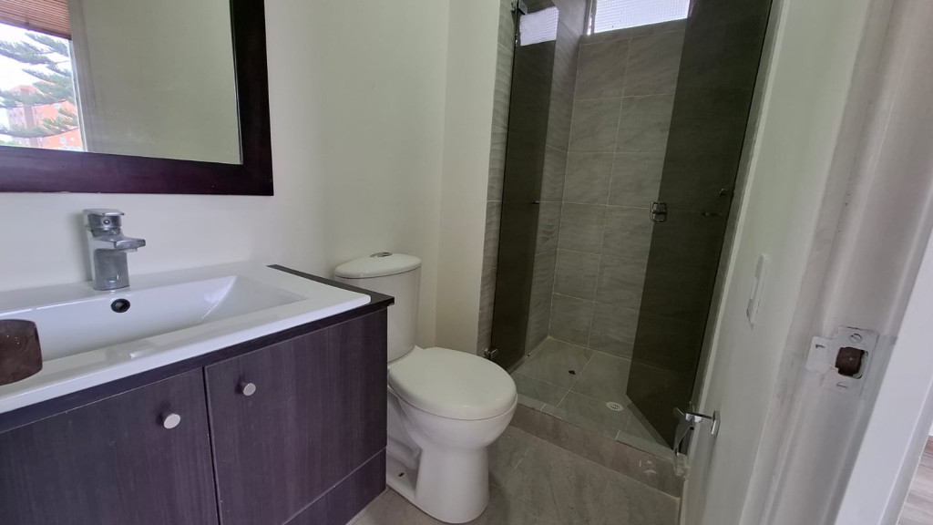 Apartamento en venta en Cedritos, Bogotá · foto 9 de 19