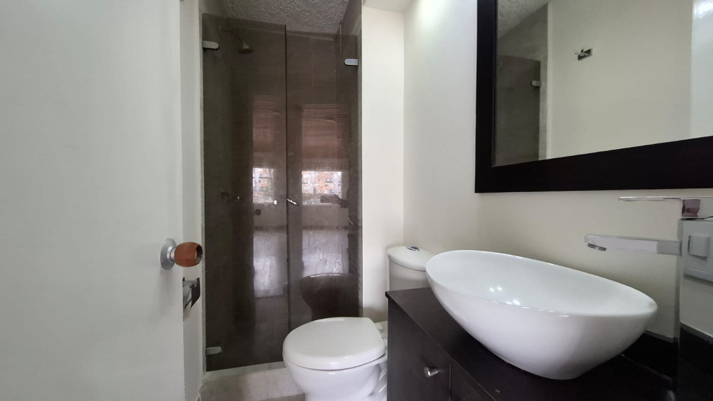 Apartamento en venta en Cedritos, Bogotá · foto 12 de 19