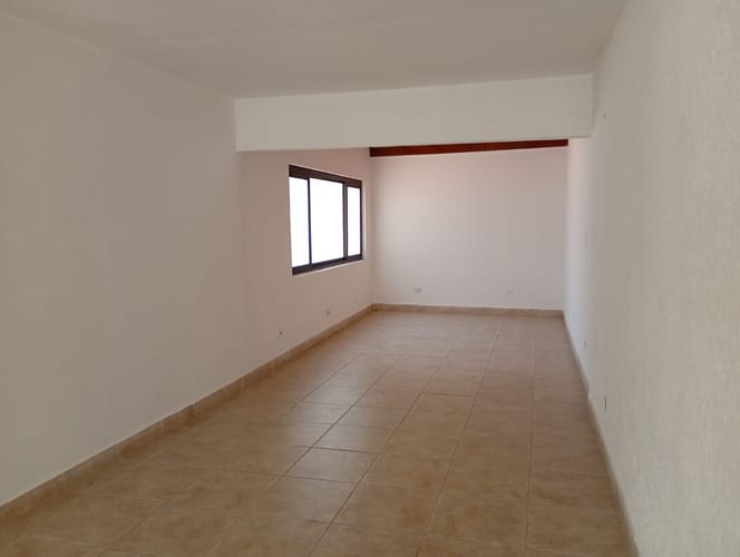Oficina en arriendo en Laureles, Medellín, 300 m² · foto 2 de 14