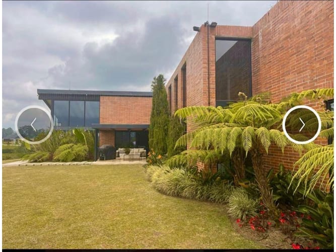 Casa de 5 alcobas en arriendo en Cabecera San Antonio De Prado, Medellín, 480 m² · foto 8 de 12