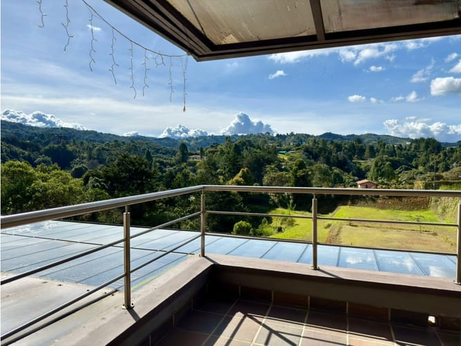 Casa en venta en Las Palmas, Medellín, 400 m² · foto 6 de 24