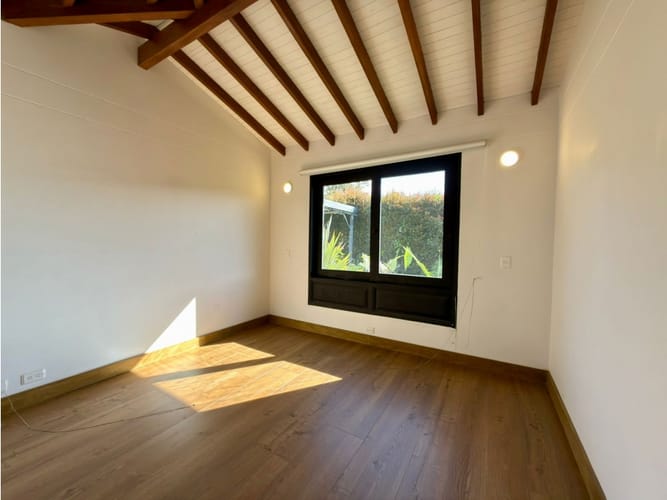 Casa en venta en Las Palmas, Medellín, 400 m² · foto 14 de 24