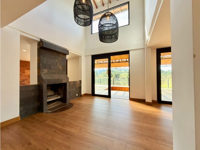 Casa en venta en Las Palmas, Medellín, 400 m² · foto 20 de 24