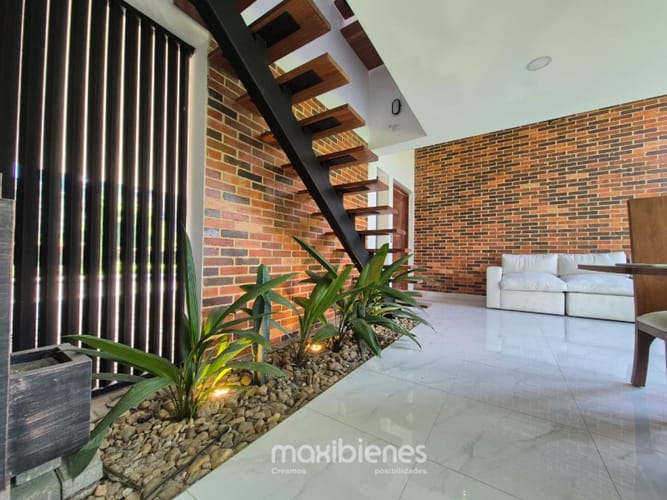 Casa de 4 alcobas en venta en Chaparral, Guarne, 220 m² · foto 7 de 24