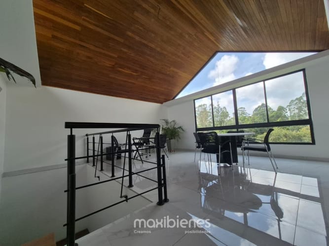 Casa de 4 alcobas en venta en Chaparral, Guarne, 220 m² · foto 18 de 24