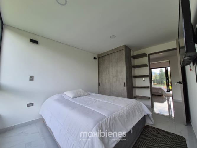 Casa de 4 alcobas en venta en Chaparral, Guarne, 220 m² · foto 19 de 24