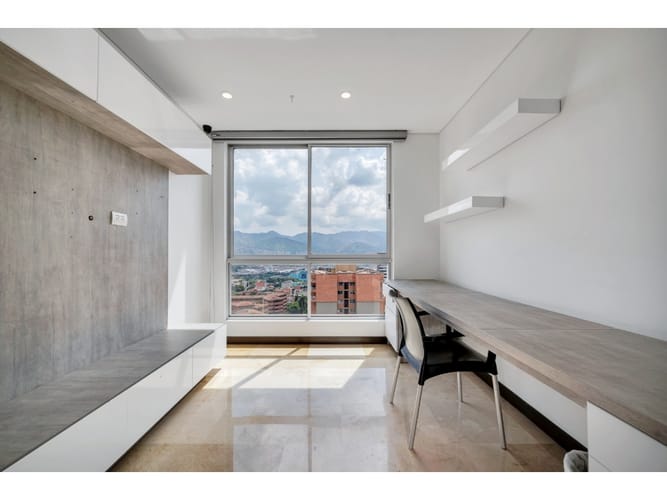 Apartamento en venta en El Poblado, Medellín · foto 17 de 19
