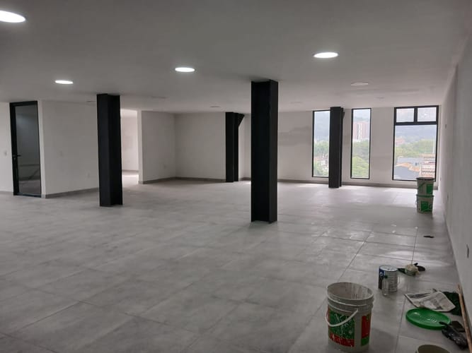 Oficina en arriendo en Belén, Medellín, 165 m² · foto 10 de 14