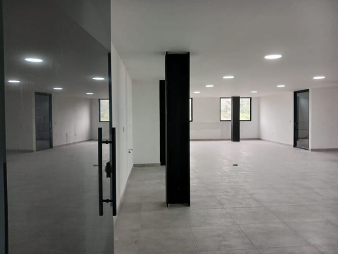 Oficina en arriendo en Belén, Medellín, 165 m² · foto 6 de 14